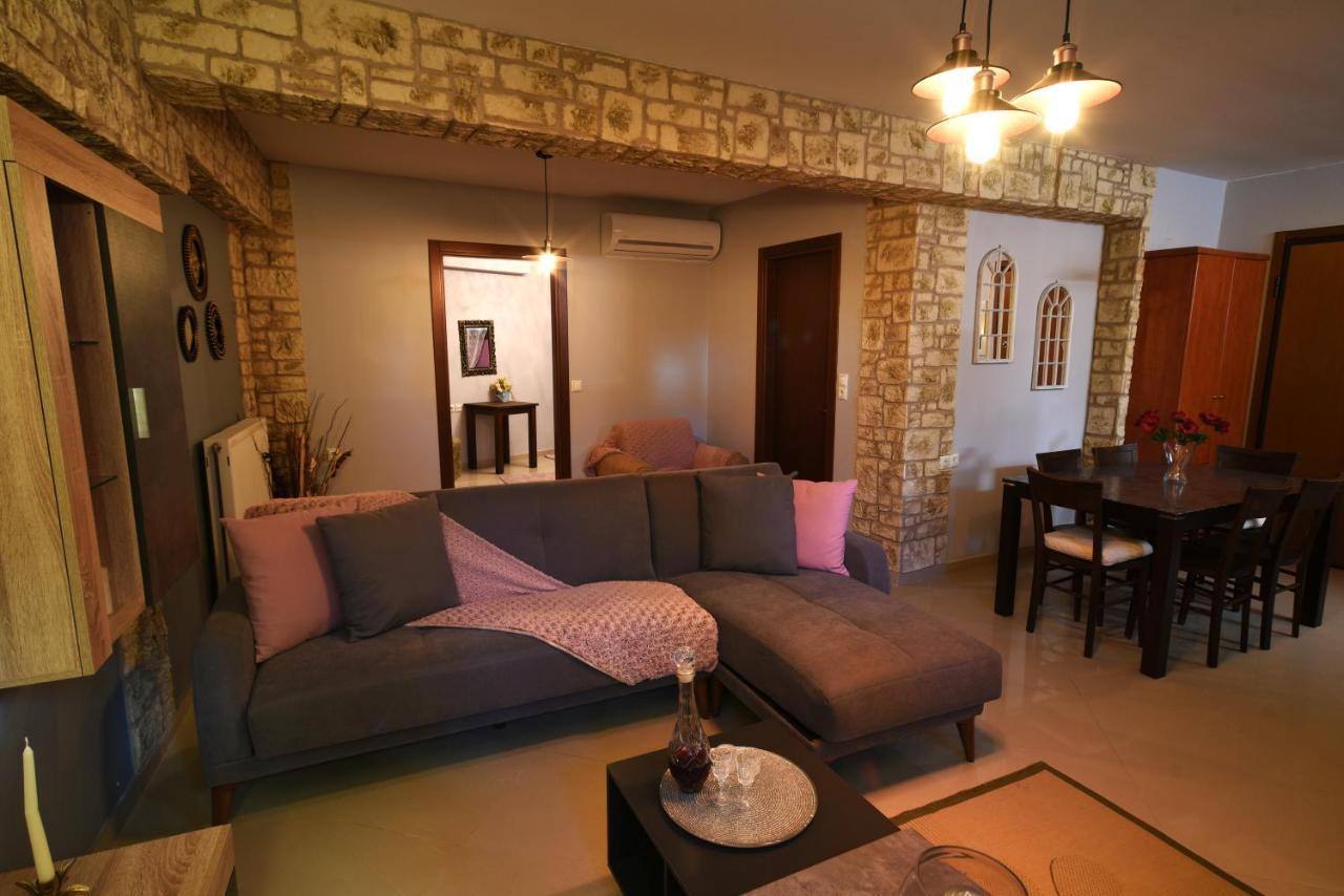 Ferienwohnung In The Castle - House Ioannina Exterior foto