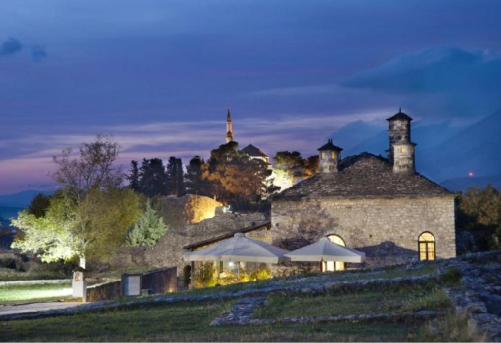 Ferienwohnung In The Castle - House Ioannina Exterior foto