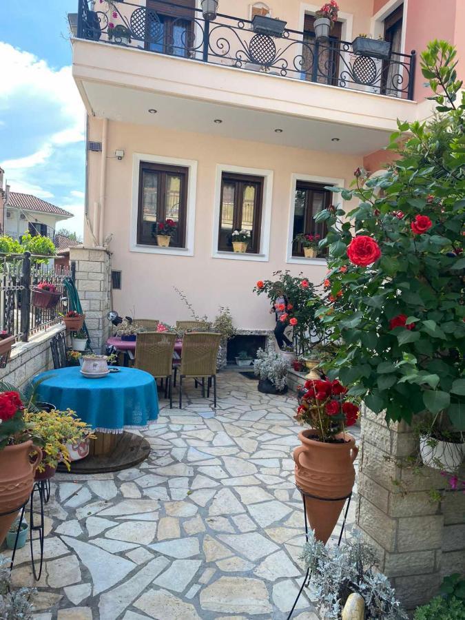 Ferienwohnung In The Castle - House Ioannina Exterior foto